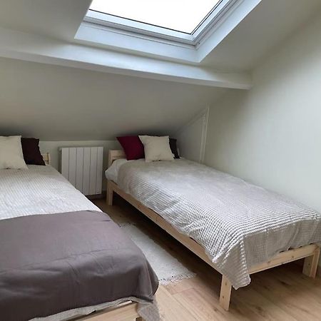 Tiny Paradise - 2 Bedrooms Apartment Montigny-sur-Loing Exteriör bild