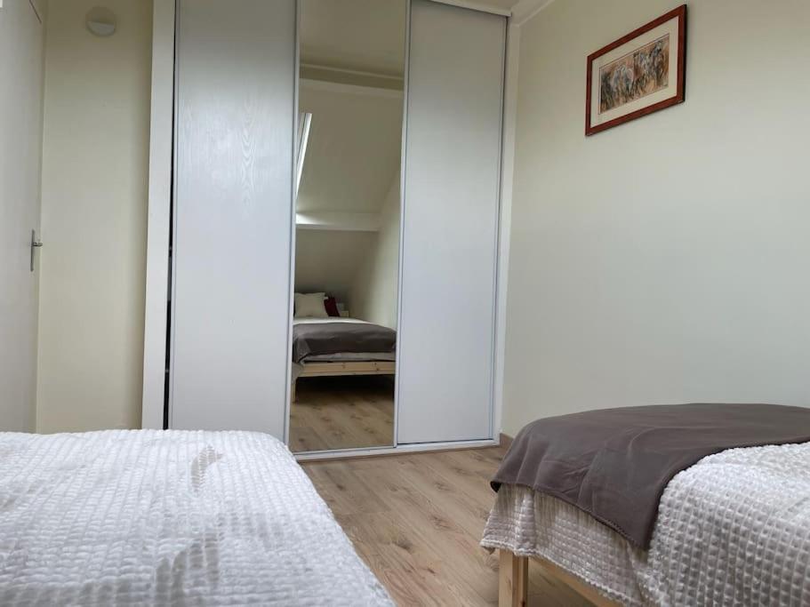 Tiny Paradise - 2 Bedrooms Apartment Montigny-sur-Loing Exteriör bild