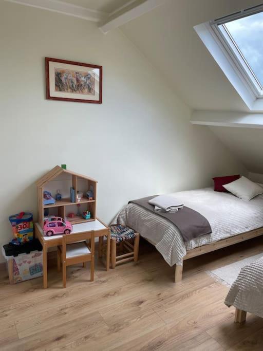 Tiny Paradise - 2 Bedrooms Apartment Montigny-sur-Loing Exteriör bild