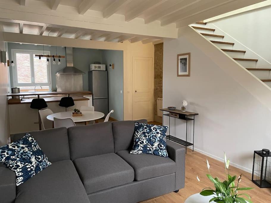 Tiny Paradise - 2 Bedrooms Apartment Montigny-sur-Loing Exteriör bild